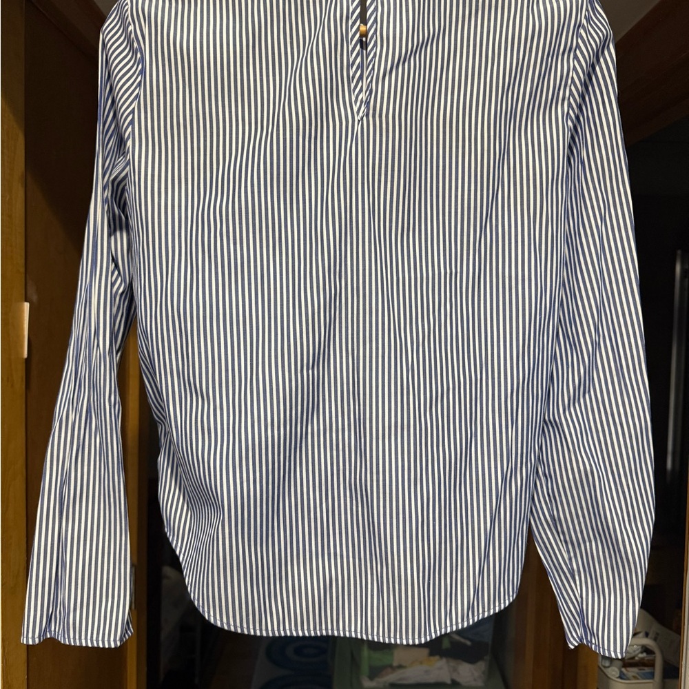 Zara Basic Long Sleeve Top Euc Absolutely Gorgeou… - image 7